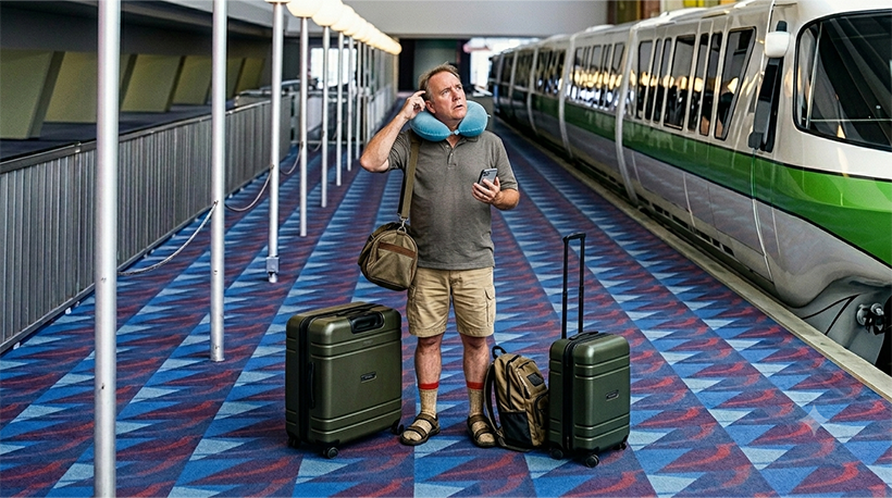 Man Waits 17 Hours for Flight After Mistaking  Contemporary Resort for MCO Terminal