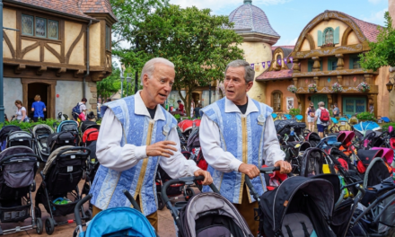 Hall of Presidents Animatronics Help Out Due to Labor Shortage
